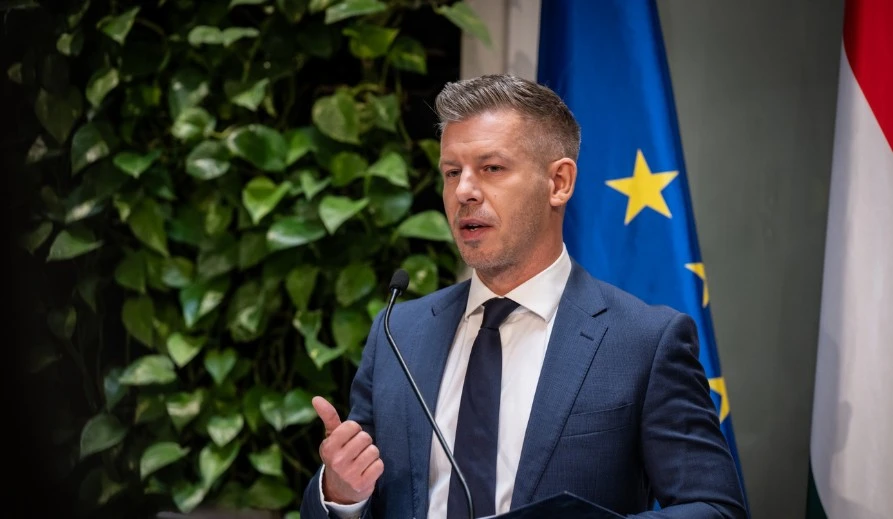 Magyar Péter kormánytájékoztató